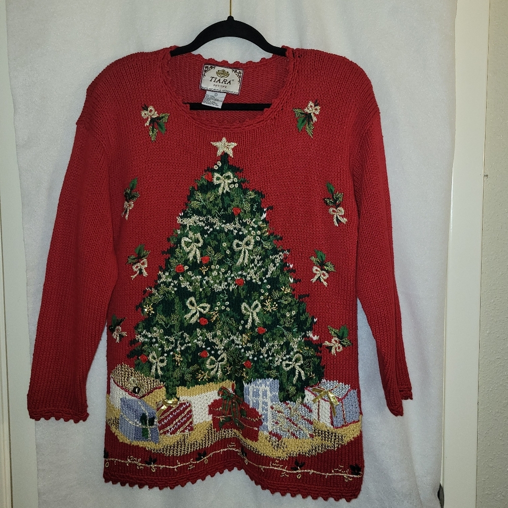 Tiara International Christmas Tree Presents Sweater Size Small